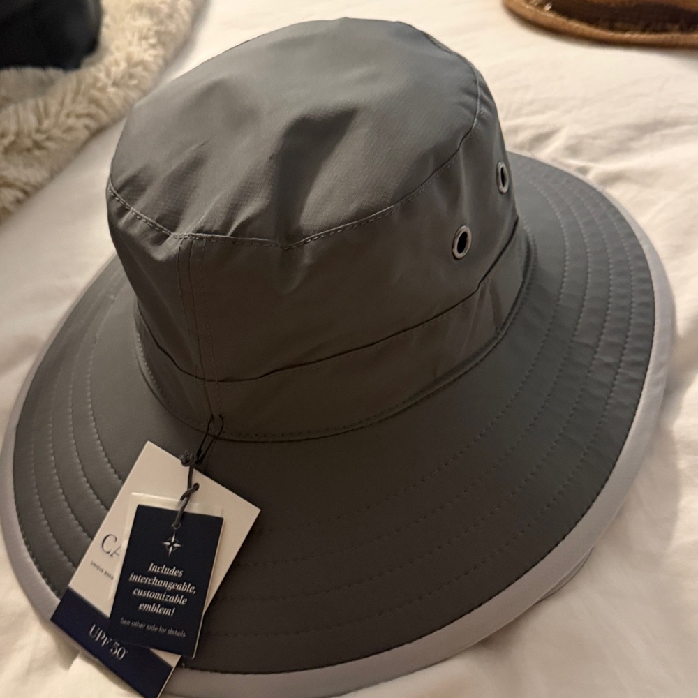 Men’s Wallaroo Carkella Sun Hat M/L 
Brand new with Tags!